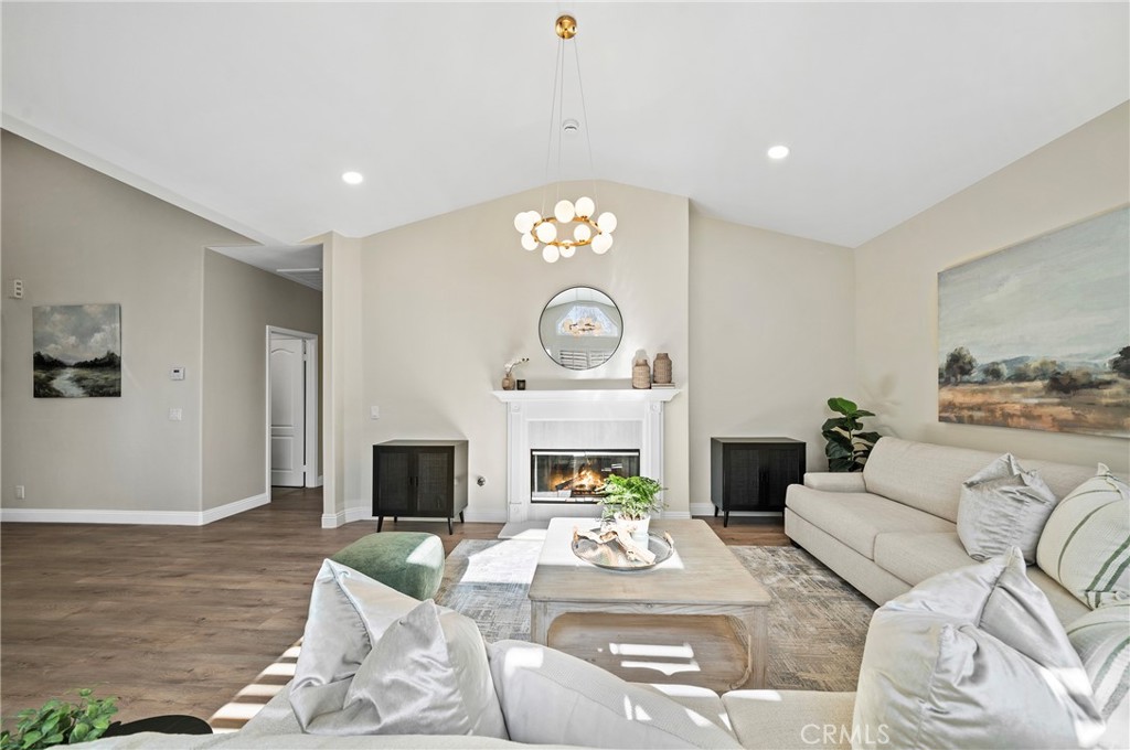 MLS #CV25279468 image #9