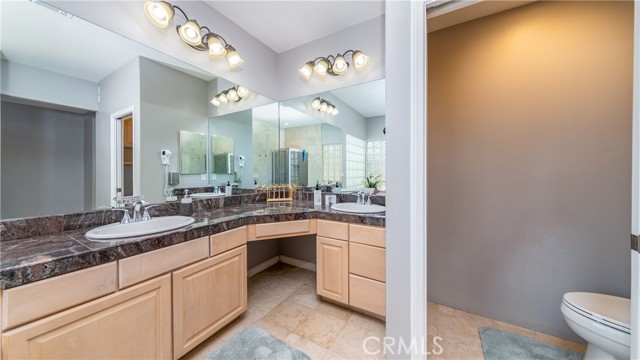 Image 15 of 25 For 31795 Avenida Del Yermo