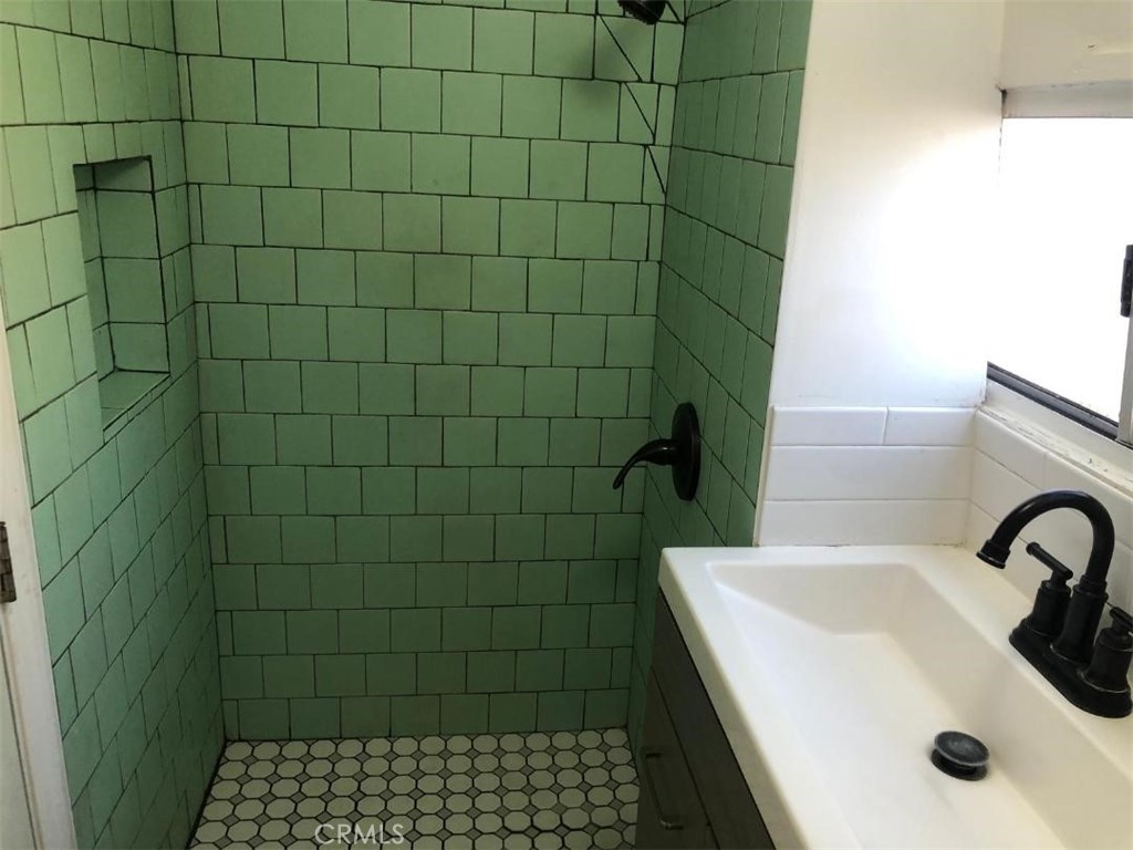 MLS #DW26150400 image #9