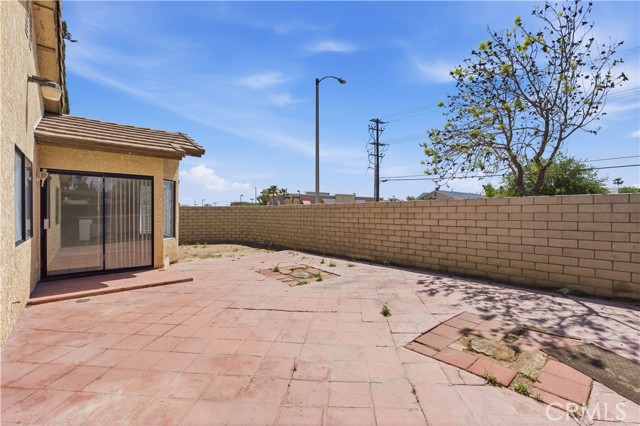 Detail Gallery Image 25 of 37 For 13645 Agate Way, Victorville,  CA 92392 - 3 Beds | 2 Baths