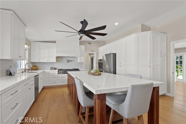 15857 Beaver Run Road, Canyon Country CA: https://media.crmls.org/medias/12792fef-8a27-433e-83f9-8890f79e81cb.jpg