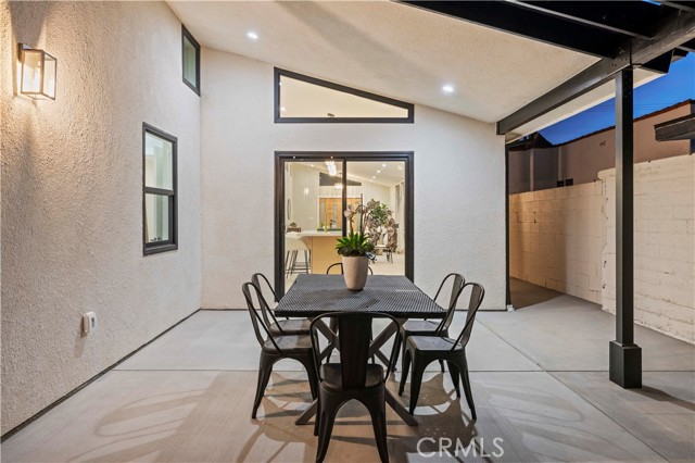 Detail Gallery Image 30 of 36 For 3923 Edenhurst Ave, Los Angeles,  CA 90039 - 4 Beds | 3 Baths