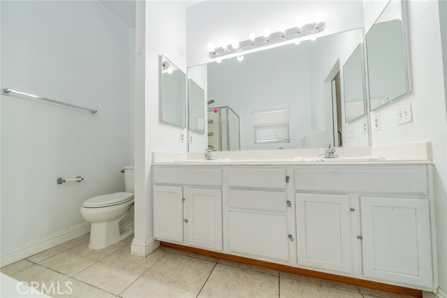 7404 Marshall Court, Highland CA: https://media.crmls.org/medias/127967e7-cb85-4e95-b66a-0259ade5a3e2.jpg