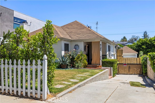 4180 Tujunga Avenue, Studio City CA: https://media.crmls.org/medias/127a5108-e538-4744-91f2-e6e274bfff56.jpg