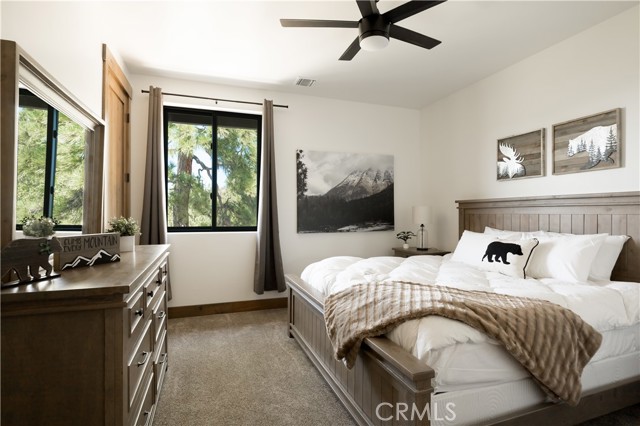 43778 Colusa Drive, Big Bear Lake CA: https://media.crmls.org/medias/127a5d57-c4b1-426d-982b-2aaad0dfa6d7.jpg