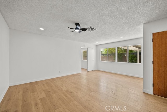 35235 82nd Street, Littlerock (also Little Rock), California 93543, ,Commercial Lease,For Rent,35235 82nd Street,CRSR25085804
