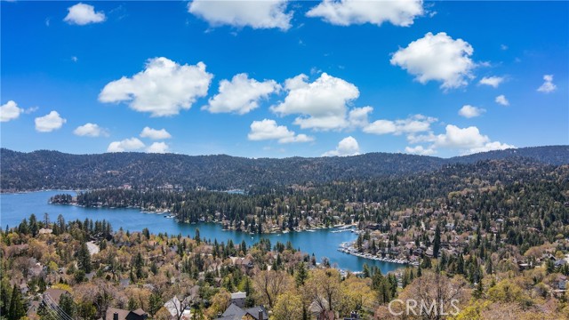 Detail Gallery Image 42 of 65 For 27720 St Bernard Ln, Lake Arrowhead,  CA 92352 - 4 Beds | 3 Baths