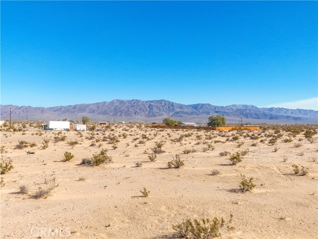 Detail Gallery Image 41 of 58 For 81412 Picadilly Rd, Twentynine Palms,  CA 92277 - 2 Beds | 1 Baths