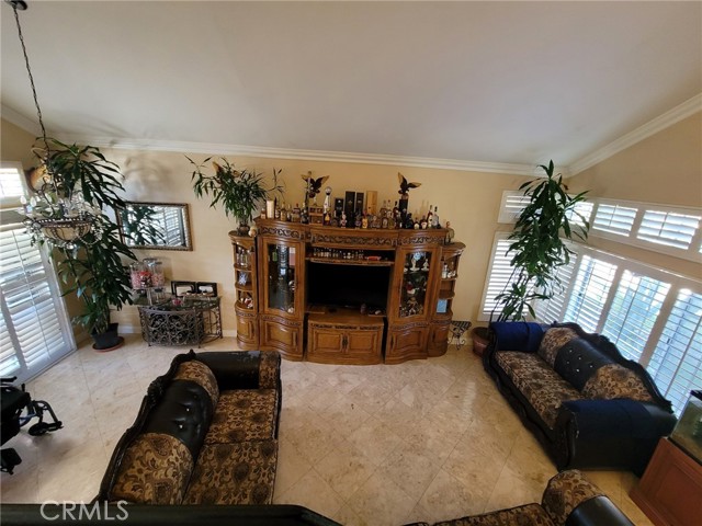 Image 15 of 30 For 560 Calhoun Street