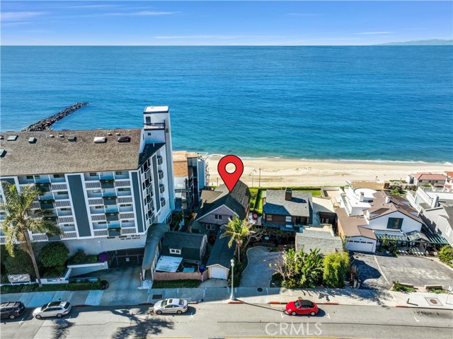 Detail Gallery Image 7 of 22 For 613 Esplanade, Redondo Beach,  CA 90277 - 6 Beds | 1 Baths