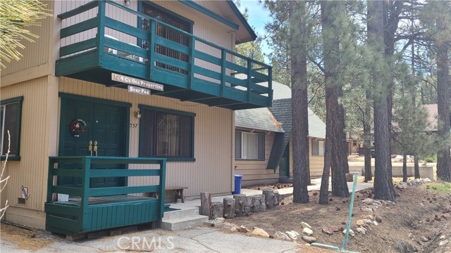 Detail Gallery Image 4 of 37 For 537 W Aeroplane Bld, Big Bear City,  CA 92314 - – Beds | – Baths