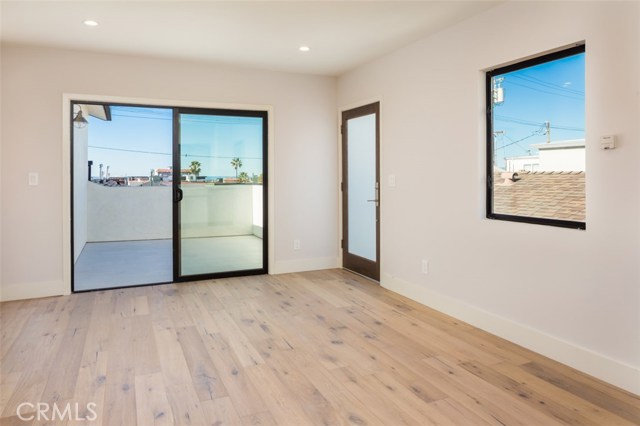 821 Manhattan Avenue, Hermosa Beach, California 90254, ,Residential Income,Sold,Manhattan,SB17211293