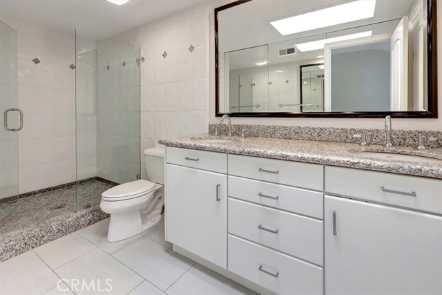 304 Vista Trucha, Newport Beach CA: https://media.crmls.org/medias/127f6e9d-7aa3-443b-81fb-7c2fd3b43f9c.jpg