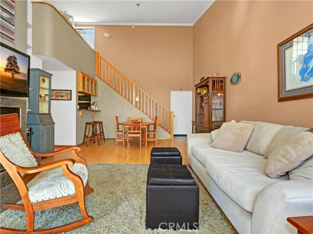 603 Prospect Avenue, Redondo Beach, California 90277, 2 Bedrooms Bedrooms, ,1 BathroomBathrooms,Residential,Sold,Prospect,SB21198949