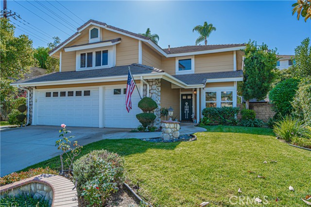 Detail Gallery Image 2 of 72 For 13198 Westport St, Moorpark,  CA 93021 - 5 Beds | 2/1 Baths