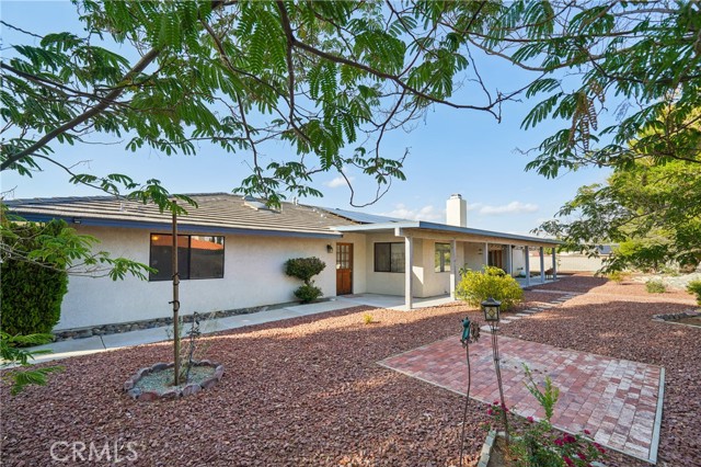 13319 Waco Ln, Apple Valley CA: https://media.crmls.org/medias/12826b0e-2b73-449e-bf76-16853da5024c.jpg
