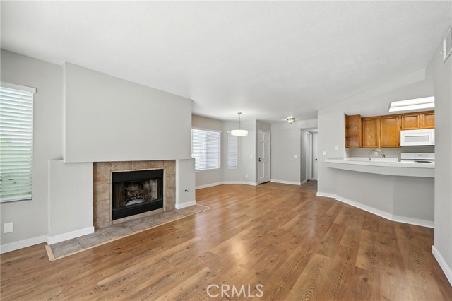 6050 Via Montanez, Camarillo CA: https://media.crmls.org/medias/12828d2d-28a6-42fe-8b9b-036c4743c511.jpg