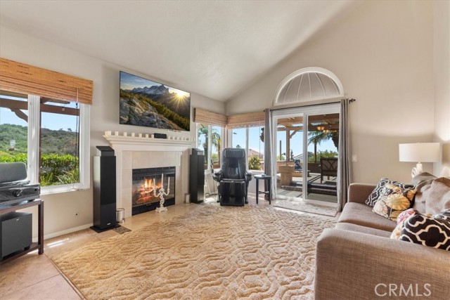 42 Paseo Alba, San Clemente CA: https://media.crmls.org/medias/128314e5-433c-40ab-b3e3-b153565d6ffa.jpg