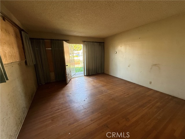 Detail Gallery Image 5 of 21 For 616 West Duarte Road, Monrovia,  CA 91016 - 2 Beds | 1 Baths