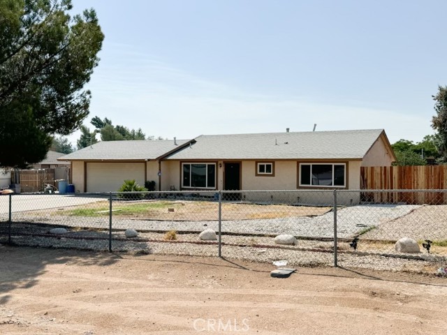 Image 2 for 17805 Pine St, Hesperia, CA 92345