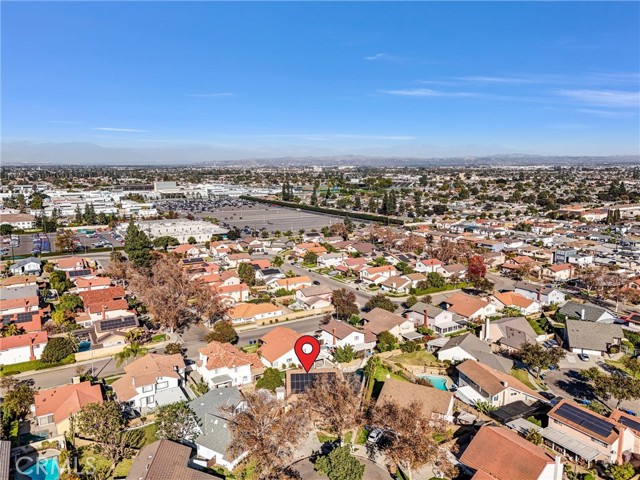 Detail Gallery Image 35 of 39 For 16802 Coral Reef Cir, Cerritos,  CA 90703 - 4 Beds | 4 Baths