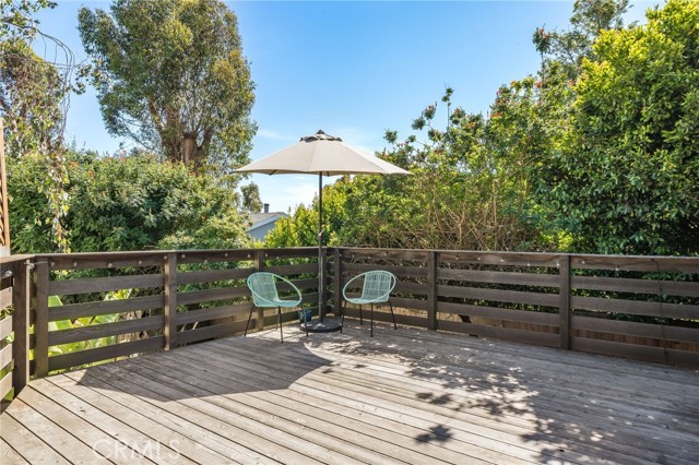 Detail Gallery Image 9 of 29 For 21562 Anns Ln a,  Laguna Beach,  CA 92651 - 2 Beds | 2 Baths