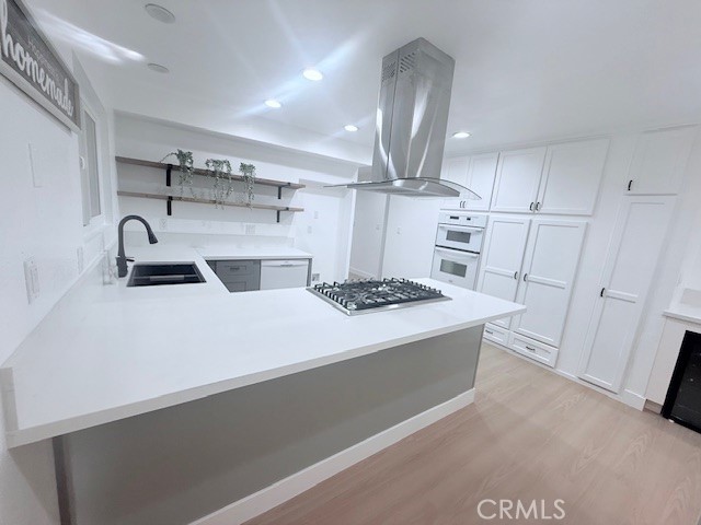 https://media.crmls.org/medias/12845dba-cf55-4ecf-8ff6-68dfcf18dc95.jpg?preset=X-Large