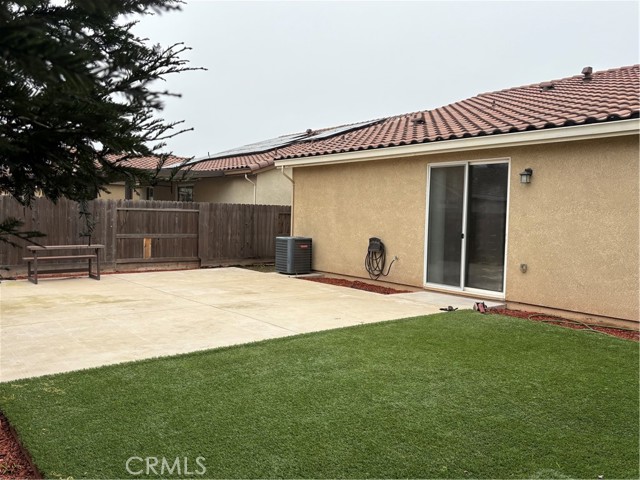 Detail Gallery Image 6 of 7 For 1442 Dynes, Merced,  CA 95348 - 4 Beds | 2 Baths