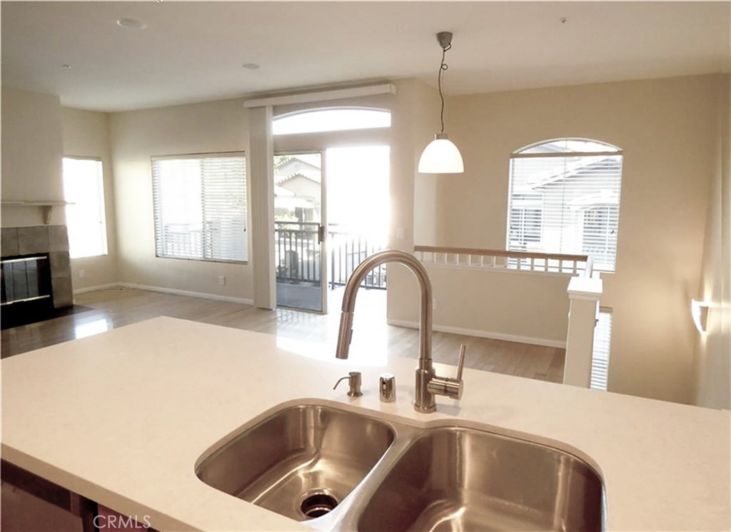 MLS #OC25244410 image #12