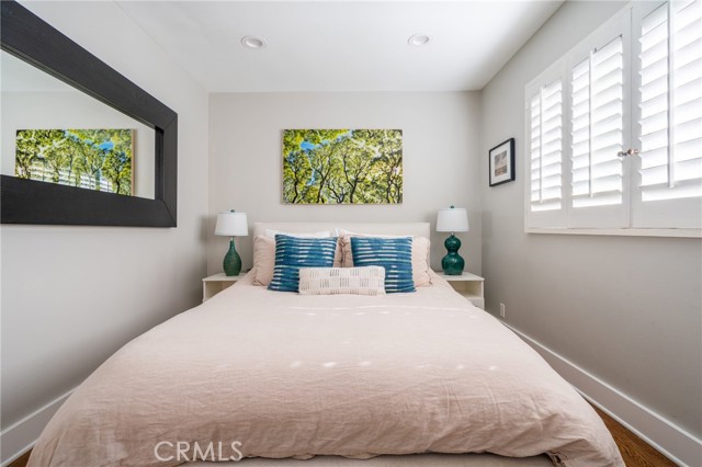 Detail Gallery Image 31 of 50 For 1399 Palisades Dr, Pacific Palisades,  CA 90272 - 3 Beds | 2/1 Baths