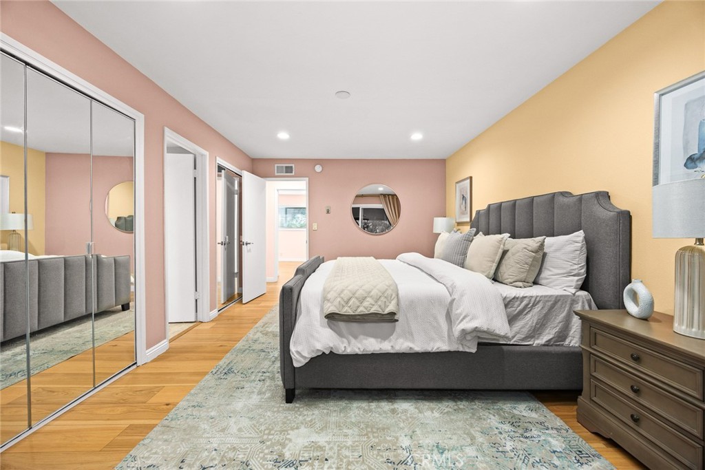 MLS #WS25275948 image #11