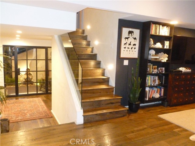 1094 Acanto Place photo 21