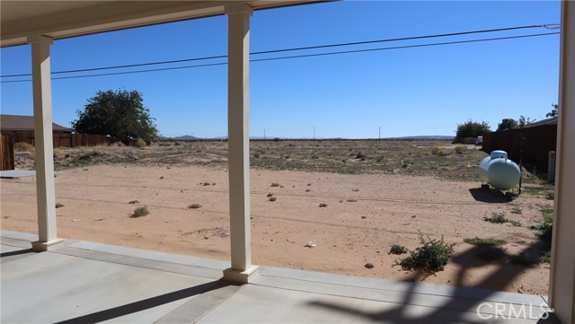 Detail Gallery Image 20 of 21 For 10408 Peach Ave, California City,  CA 93505 - 4 Beds | 3 Baths