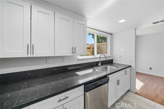 Detail Gallery Image 13 of 38 For 2250 King Court #89,  San Luis Obispo,  CA 93401 - 2 Beds | 1/1 Baths