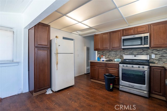 2501 Curtis Avenue, Redondo Beach, California 90278, 4 Bedrooms Bedrooms, ,1 BathroomBathrooms,Residential,Sold,Curtis,PW23133312