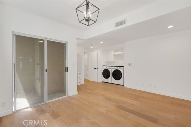 1871 Greenfield Avenue, Los Angeles CA: https://media.crmls.org/medias/12881396-897c-4d89-b76d-247d61093113.jpg