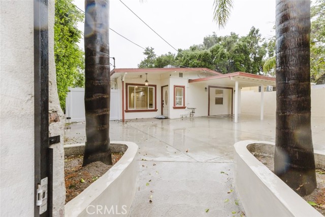 Detail Gallery Image 3 of 51 For 13631 Eldridge Ave, Sylmar,  CA 91342 - 4 Beds | 3 Baths