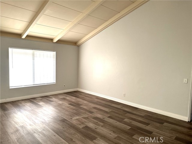 8616 N Loop Boulevard, California City CA: https://media.crmls.org/medias/128977f3-5459-4eb6-9bf3-f062082dd2a2.jpg