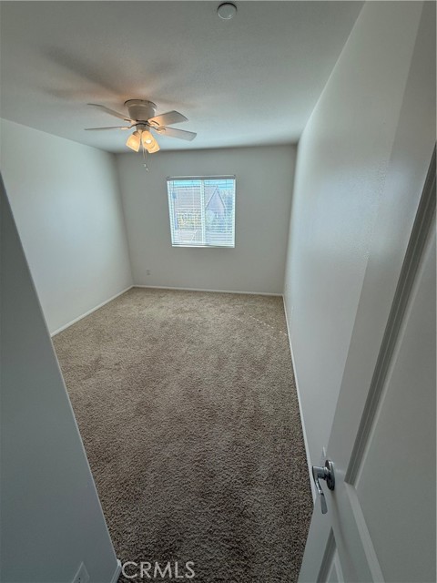 Detail Gallery Image 7 of 11 For 10630 Appaloosa, Hesperia,  CA 92345 - 4 Beds | 3 Baths