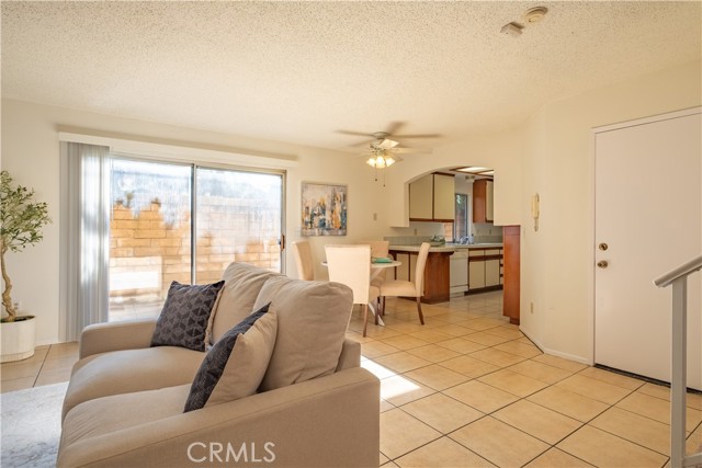 Detail Gallery Image 6 of 25 For 12139 Ramona, El Monte,  CA 91732 - 3 Beds | 2/1 Baths