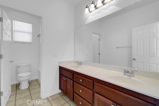 Detail Gallery Image 45 of 66 For 3813 Arcano, Olivehurst,  CA 95961 - 4 Beds | 3 Baths