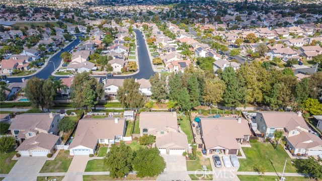 Detail Gallery Image 39 of 46 For 699 Donatello Dr, Corona,  CA 92882 - 4 Beds | 3 Baths