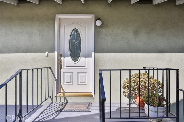 Detail Gallery Image 9 of 28 For 16862 Coach Ln, Huntington Beach,  CA 92649 - 2 Beds | 1 Baths