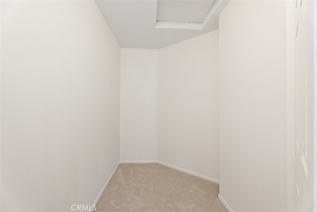 MLS #OC25261824 image #27