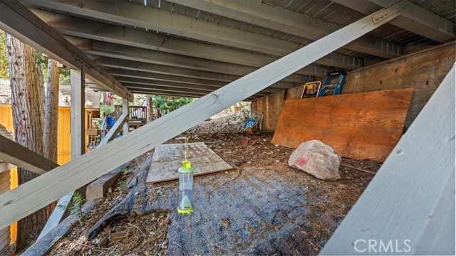 613 E Victoria Court, Lake Arrowhead, CA 92352