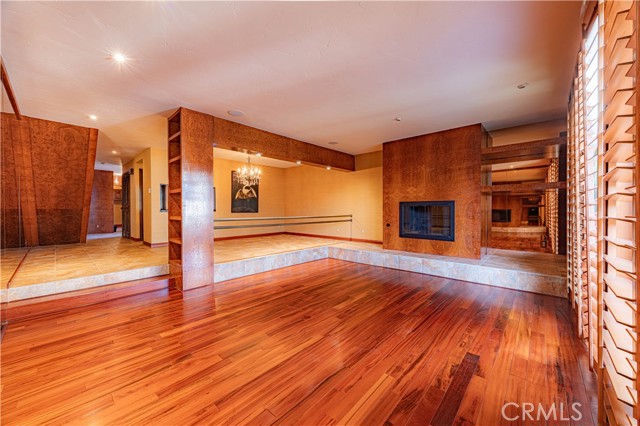 Detail Gallery Image 5 of 39 For 3436 Bravata Dr, Huntington Beach,  CA 92649 - 4 Beds | 3 Baths