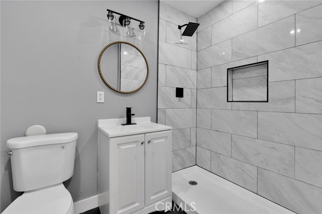 Detail Gallery Image 13 of 20 For 6001 Koa, Rialto,  CA 92377 - 5 Beds | 3 Baths