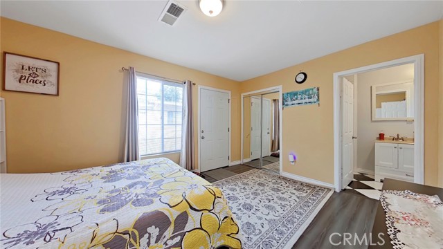 5633 Denny photo 31