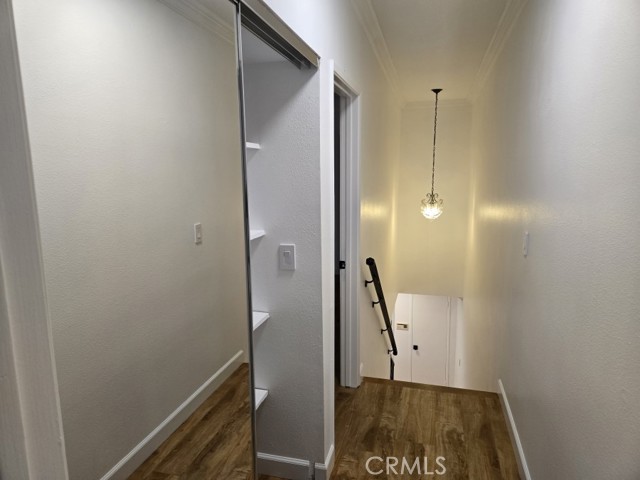Detail Gallery Image 10 of 15 For 9534 via Ricardo, Burbank,  CA 91504 - 2 Beds | 3 Baths