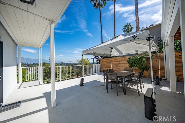 Detail Gallery Image 39 of 56 For 334 Anita Dr, Pasadena,  CA 91105 - 6 Beds | 5 Baths